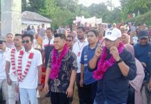 Pesan Ketua DPRD Morotai dalam Meriahnya Karnaval HUT PGRI dan HGN Ke-80 di Morotai Jaya